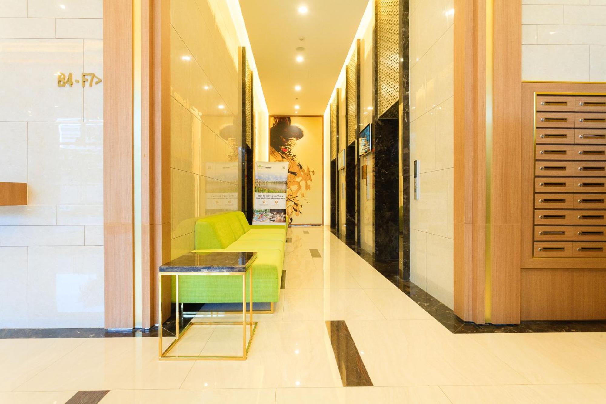 Awesome Rivergate - Cbd In Hcm *